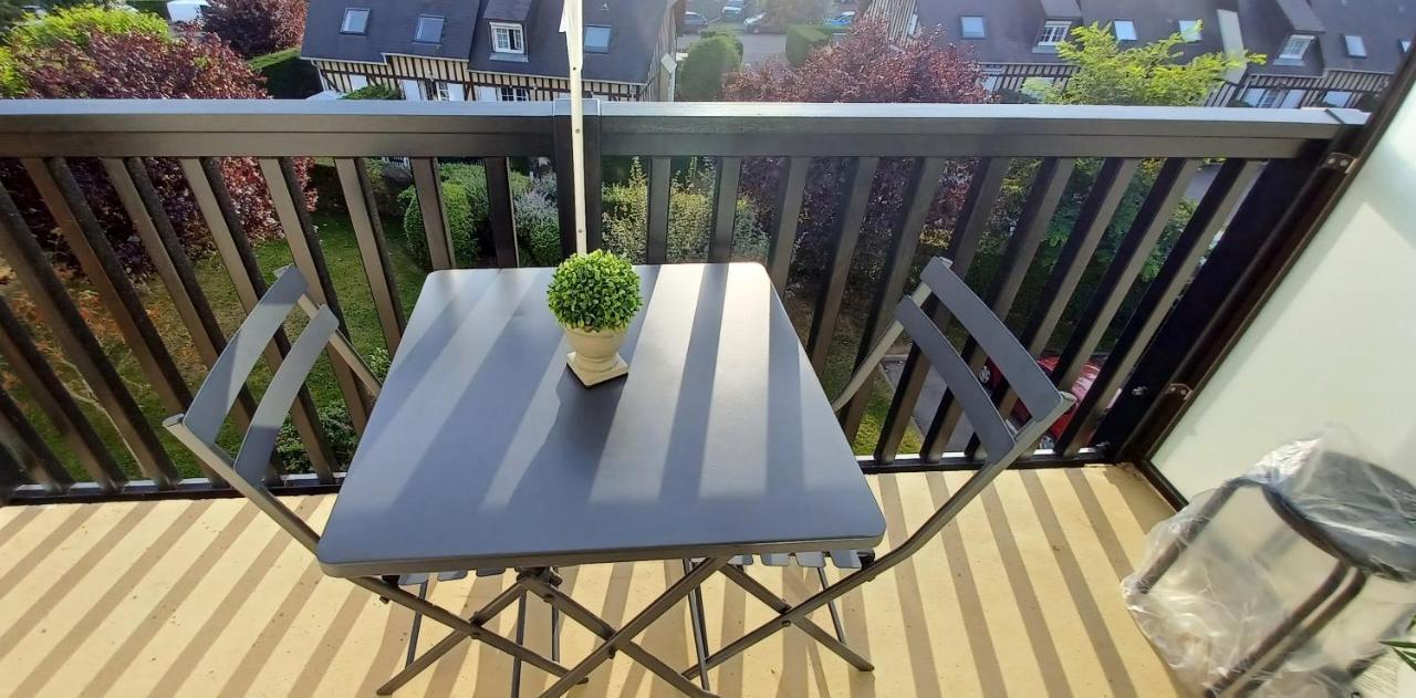 T2 Cosy/Balcon Sud Ouest/300M-Mer/Villers Sur Mer Villers-sur-Mer Exterior foto